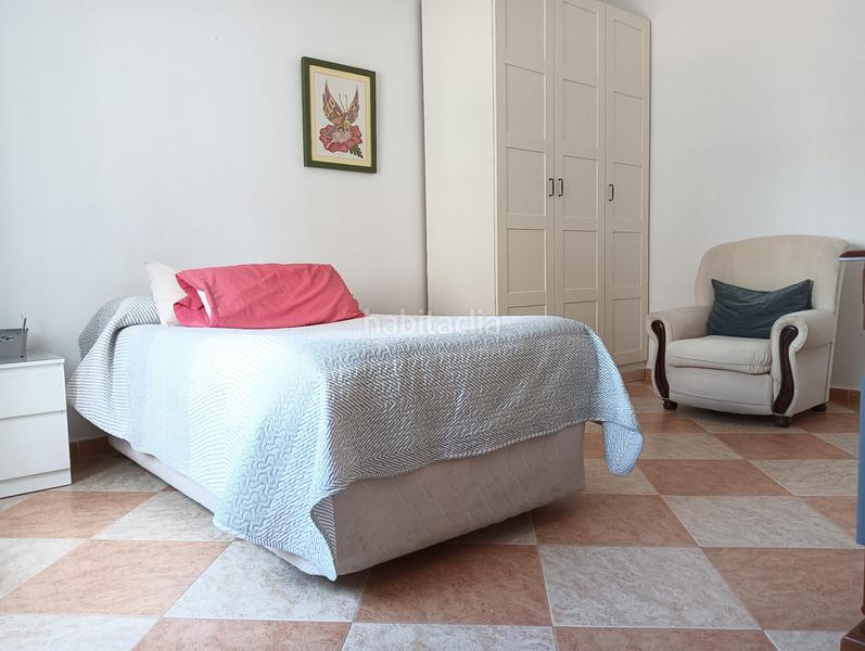 Foto 34acb5b2-71aa-4625-864a-5e20a18654d9. Reihenhaus in Estación de Autobuses Chipiona