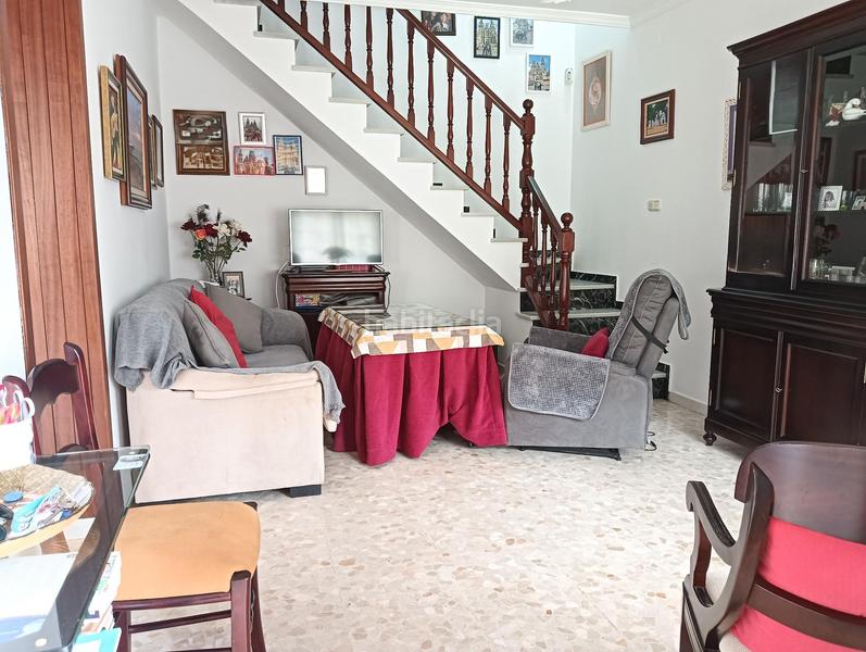 Foto 458312bc-3bc5-43db-bb1a-516ff8c72d2c. Casa adossada a Estación de Autobuses Chipiona