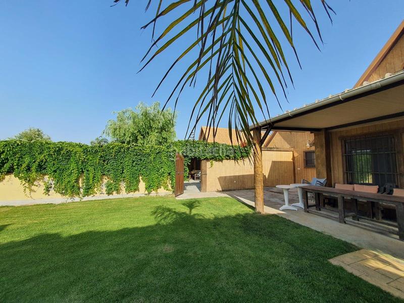 Foto d838fe40-a9c1-4e32-8d3e-6f10ee2d23d1. Casa buscas vivienda en zona rústica con amplio terreno exterior?? en Chipiona