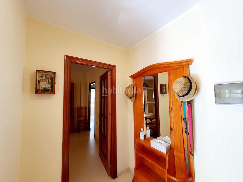 Foto 2865b89b-94fc-4170-9a96-5c001b235079. Piso estabas buscando amplitud tanto de piso como de zona exterior??? en Chipiona