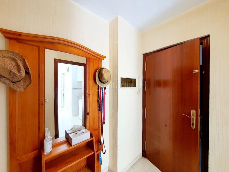 Foto e2599886-9b58-46ae-a02e-8ee32752fd47. Piso estabas buscando amplitud tanto de piso como de zona exterior??? en Chipiona
