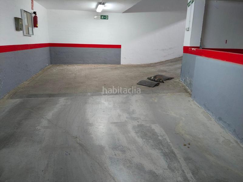 Foto 15c6f0b4-cd68-40dd-8270-927f962ca9dc. Aparcament cotxe a Centro Chipiona