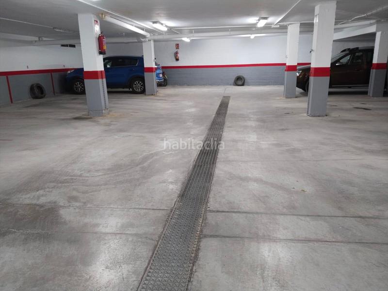 Foto 1de56f37-eb81-4f33-baed-8ee2f26fbdda. Aparcament cotxe a Centro Chipiona