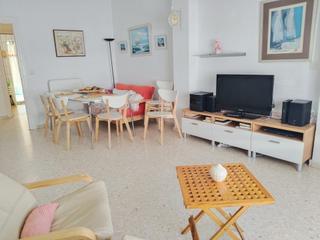 Appartement à Centro. Amplio piso de 110 metros en pleno centro de chipiona