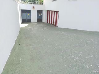 Posto auto  Avenida de cádiz. Plaza de aparcamiento en sótano disponible en venta a dos minuto