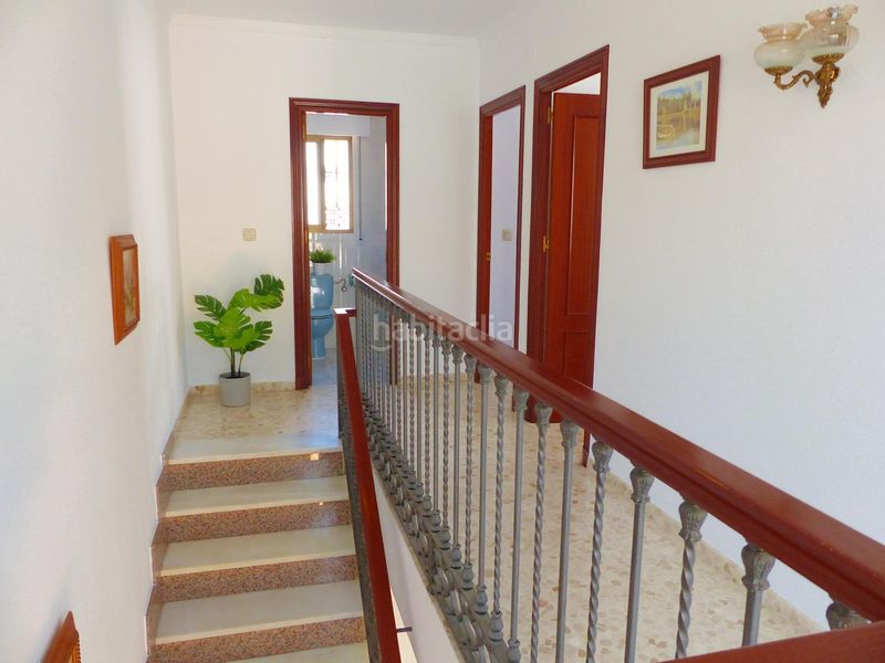 Foto 7060e3a2-5e0f-4b39-8c5e-999ffcd5a7cb. Casa aparellada amb aparcament a Playa de la Regla Chipiona