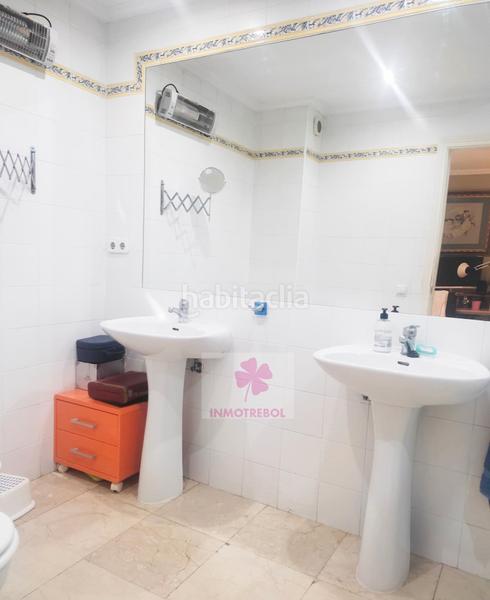 Foto 39c44560-9298-458b-94d7-9ff27a63e76b. Piso magnifica vivienda en urbanización privada este en Sevilla