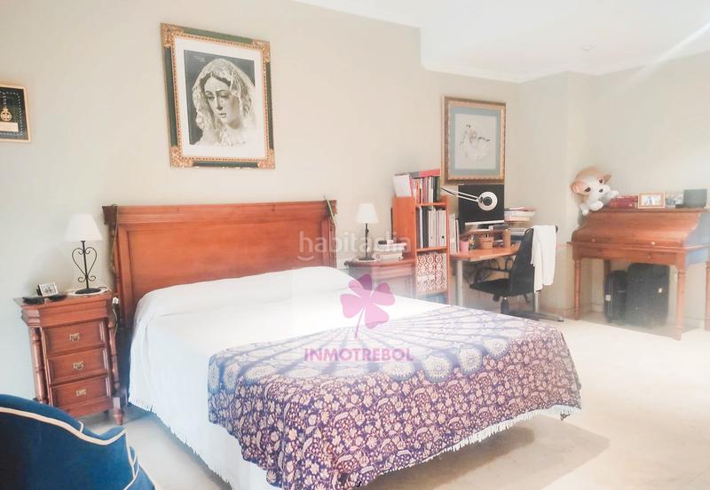 Foto f1e32172-f119-44ad-9199-be22242595d5. Piso magnifica vivienda en urbanización privada este en Sevilla