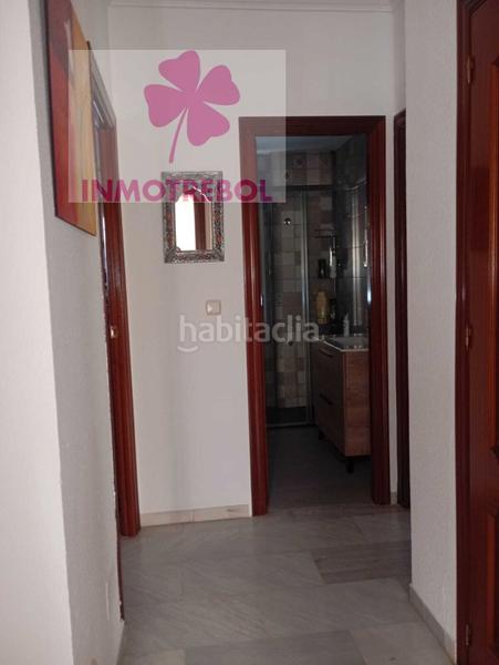 Foto 1c7235ad-ebb5-4545-a71d-64fe1b29dc12. Casa adossada a colores - entreparques Sevilla