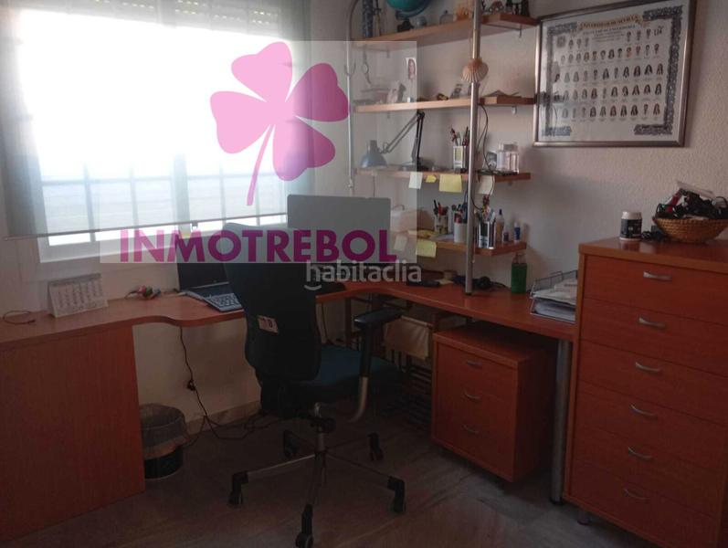 Foto 435a6657-346e-400b-a81a-691f31e758d3. Casa adossada a colores - entreparques Sevilla