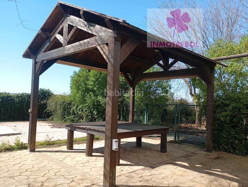 Foto c1190497-d9f5-403a-b381-cc328fe42fd8. Chalet ocasion expectecular finca de 10398m de parcelay 511m construidos en Carrión de los Céspedes