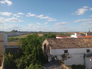 Casa a Villanueva del Ariscal. Ocasion casa de pueblo