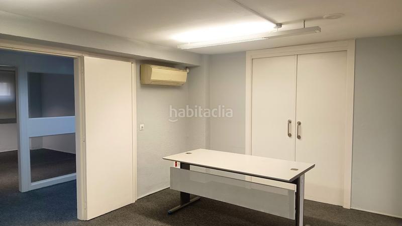 Foto 51429a9b-ecb4-43f2-b539-27346d6ac0b7. Alquiler oficina excelente despacho-oficinas!! en Lleida