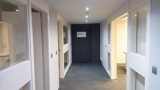 Location Bureau  Avinguda de madrid. Excelente despacho-oficinas!!