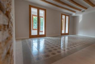 Pis a Centre Històric. Elegante y singular vivienda