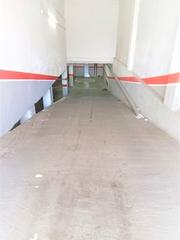 Rent Car parking in Avinguda de tortosa 21. Pardinyes !!