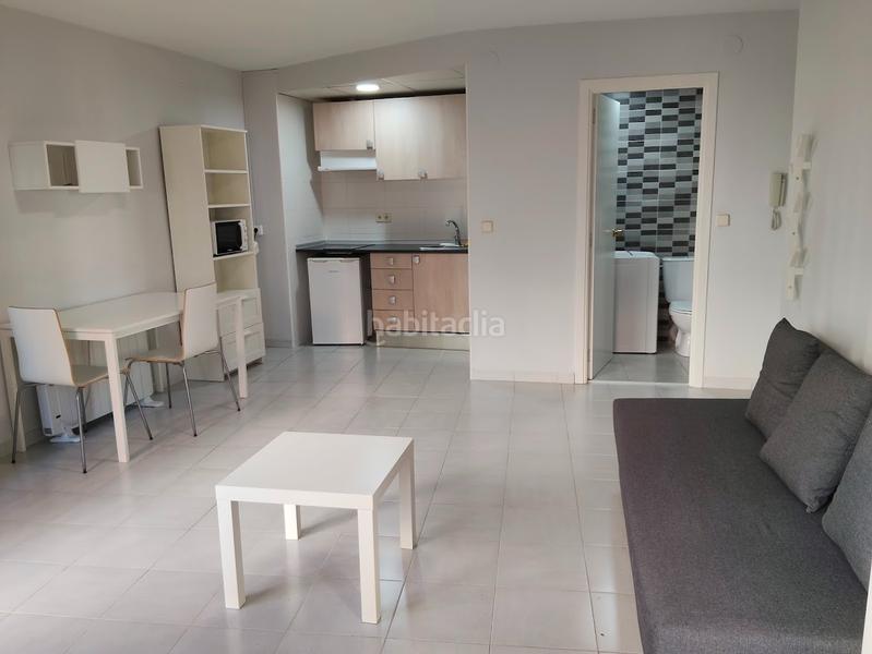 Foto 33013a55-95c3-4656-aa4d-a1a756e011fc. Alquiler estudio en carrer plateria 5 !!estudio en alquiler exclusivo para temporada!! en Lleida