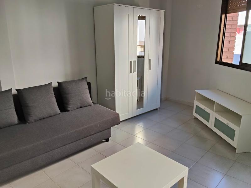 Foto 542ba232-810f-42e7-a7a1-1fd31ba19d96. Alquiler estudio en carrer plateria 5 !!estudio en alquiler exclusivo para temporada!! en Lleida