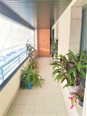 Appartement  Carrer germanes mirabal. Esplendida vivenda!!