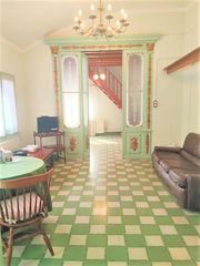 Zweist�ckige Wohnung  Carrer valent� almirall. Genuino y singular!!