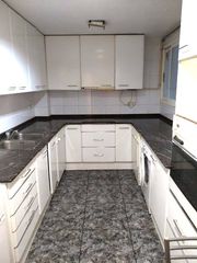 Location Appartement à Avinguda de valència 11. Exclusivo para universitarios