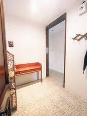 Piso  Avinguda alcalde rovira roure. Excelente ocasion!!