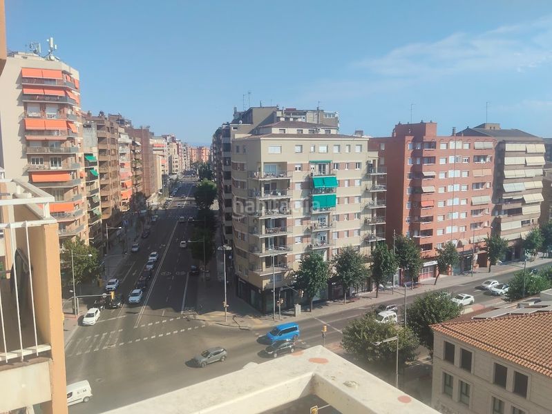 Foto f897ce4a-3c6f-4785-9405-b93077054415. Pis amb calefacció aparcament a Joc de la Bola - Camps d'Esports Lleida