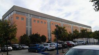 Lloguer Oficina a Triana Oeste. Oficina alquiler isla de la cartuja