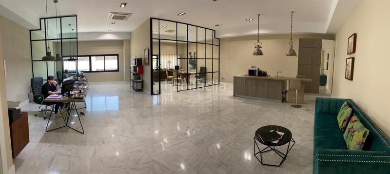 Foto fbdb4662-c1f8-48e3-a8c6-93d518008d70. Nau industrial a Palmete Sevilla