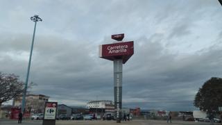 Miete Fabrikhalle  Avenida de montes sierra. Nave comercial independiente con fachada carretera ideal concesi