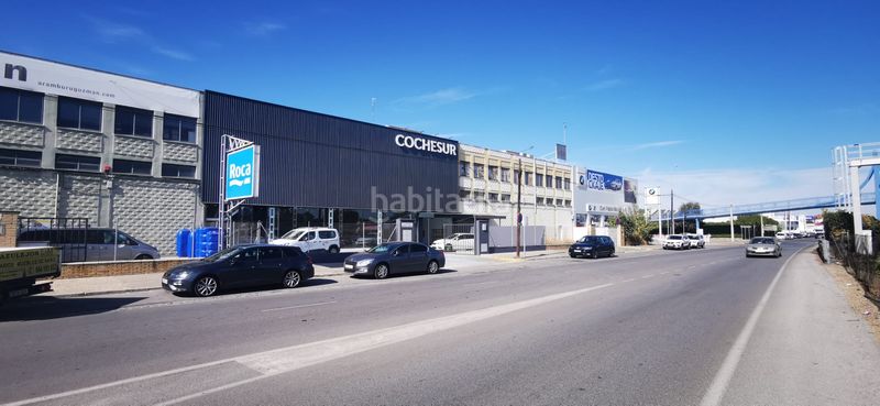 Foto 8b97f052-5fe8-4f68-9acc-019887c0625f. Affitto capannone industriale in avenida fernández murube 12c in Sevilla