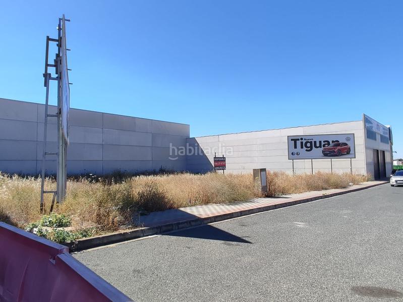Foto 78b0517b-9b27-47b7-b3bf-c7d74299142b. Solar industrial suelo urbano venta en La Motilla - Fuente del Rey Dos Hermanas