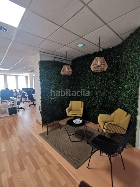 Foto e1cb0bee-9fa7-48fb-b7f3-08eaa128bc1c. Office space in sector sur - la palmera - reina mercedes Sevilla