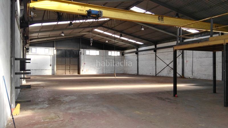 Foto 8e5e93d4-ff7b-471d-8ff6-efbef41b8a5d. Rent industrial building in Palmete Sevilla