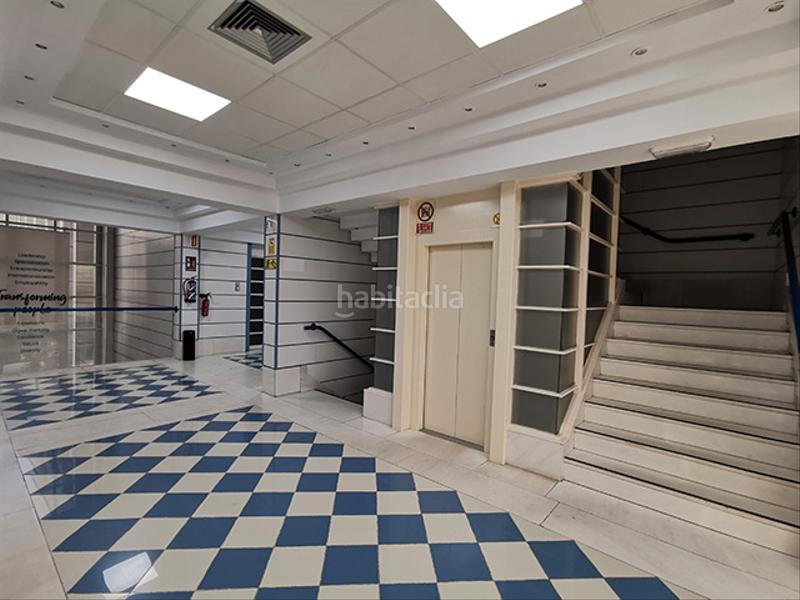 Foto a5ac613d-827a-4d7d-986d-aae00e9640c3. Affitto ufficio con riscaldamento parcheggio in Triana Oeste Sevilla