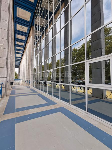 Foto a100e905-c313-4403-a703-b346a8a86dd3. Lloguer oficina amb calefacció aparcament a Triana Oeste Sevilla