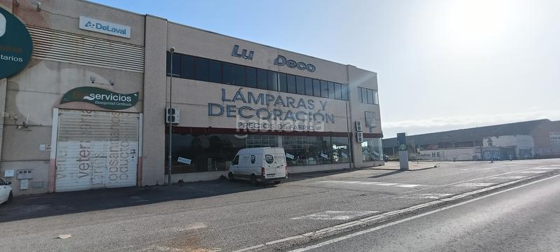 Foto 0d58285e-03bd-4c82-9773-cc67cb62442a. Nau industrial a La Paz Alcalá de Guadaira