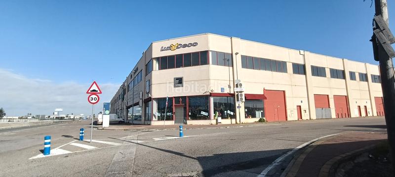 Foto 52fbd94c-b1fe-4149-b804-582fc0e491da. Nau industrial a La Paz Alcalá de Guadaira