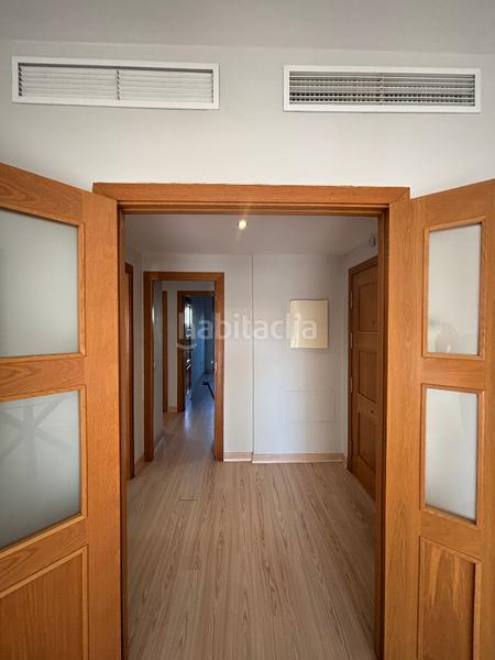 Foto 466f8987-a84f-45ca-8efe-7c17b197510c. Piso en avenida de la sabiduría 1d piso venta Nuevo Bulevar. en Mairena del Aljarafe
