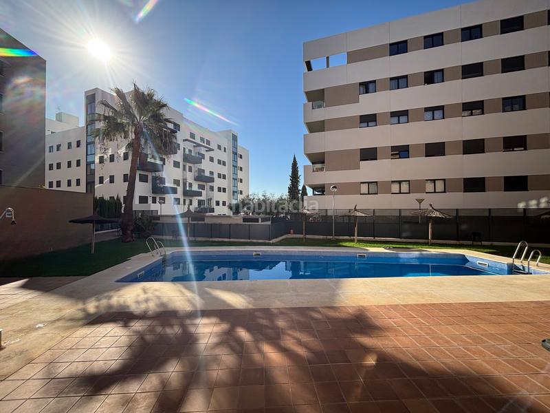 Foto 7fa00320-198a-46c9-982d-b8f704647724. Piso en avenida de la sabiduría 1d piso venta Nuevo Bulevar. en Mairena del Aljarafe