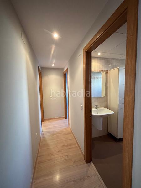 Foto c718bf1a-c22d-43dd-8885-dfe65047d703. Piso en avenida de la sabiduría 1d piso venta Nuevo Bulevar. en Mairena del Aljarafe