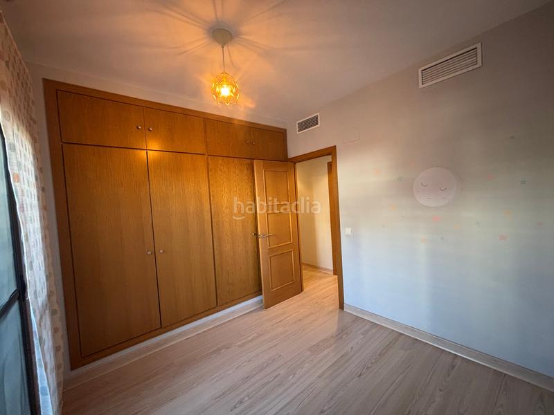 Foto dd4dc76a-a23a-44e1-b346-2dd09733478b. Piso en avenida de la sabiduría 1d piso venta Nuevo Bulevar. en Mairena del Aljarafe