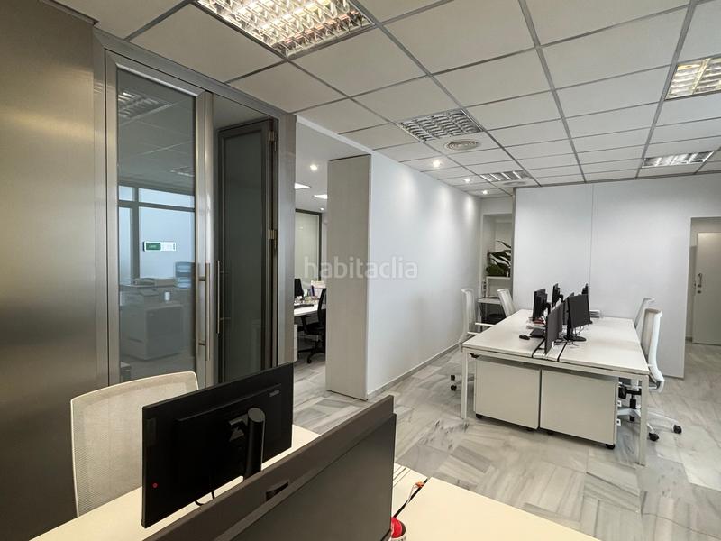 Foto 6e6edb8e-b2b9-4aa2-81a9-0d7810a63f3d. Lloguer oficina amb calefacció a Arenal - Museo Sevilla