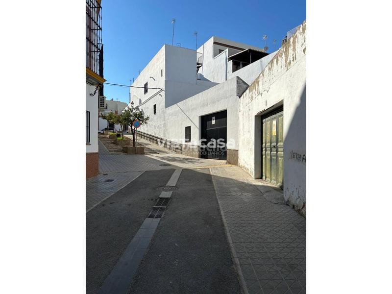 Foto 0c06510f-349d-4c77-932d-a460602b64c7. Industrial building in Mairena del Alcor