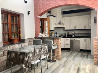 Maison à Mairena del Alcor. Casa en venta en el paseo
