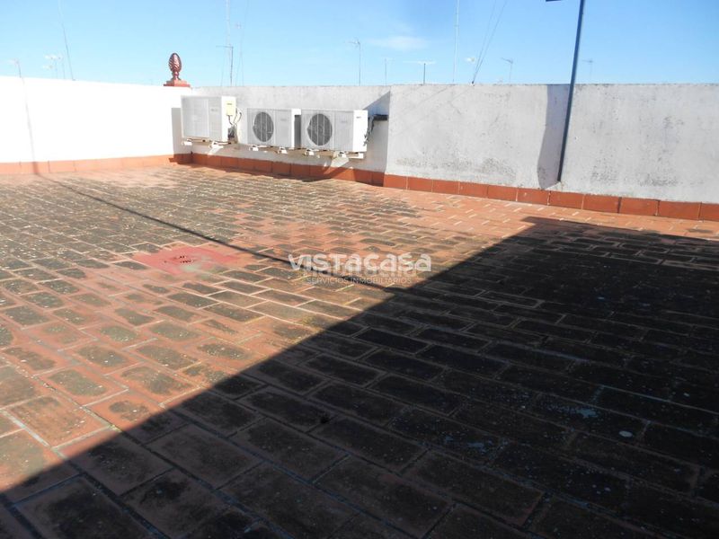 Foto 33e357b0-c418-42b3-82ce-2d6f4f820230. Casa  en venta en Mairena del Alcor