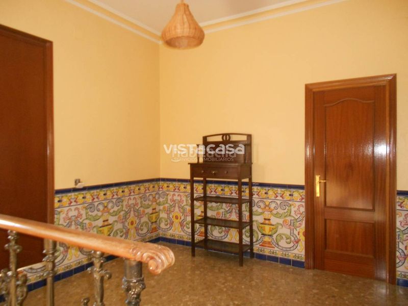Foto 8b211176-be3e-459a-b202-d9b9ec30d560. Casa  en venta en Mairena del Alcor