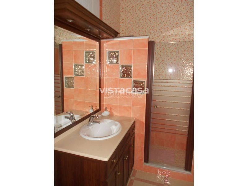 Foto f0a5d0fe-2459-4fa5-863c-99c00ce161f8. Casa  en venta en Mairena del Alcor