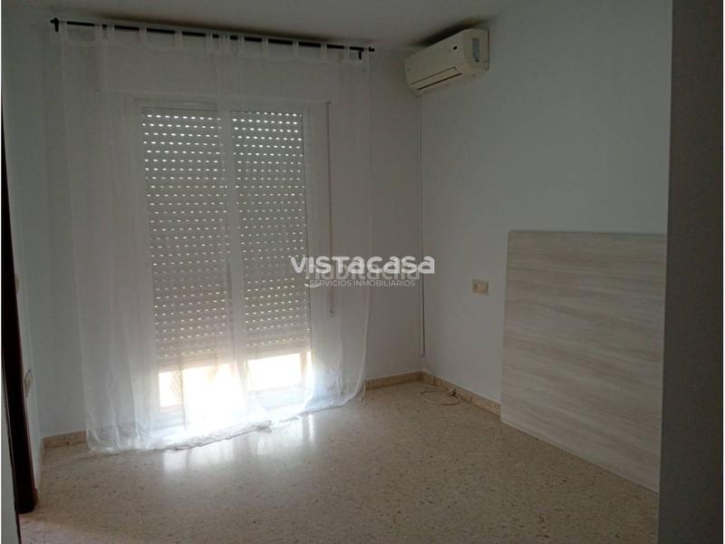 Foto 8775c294-0a54-433d-8f14-22dbd2def947. Alquiler piso alquiler de piso capital en Parque Alcosa Sevilla