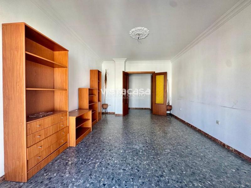 Foto feccec38-a370-4d7e-89d3-424cd9d73ebd. Piso venta de piso en Mairena del Alcor